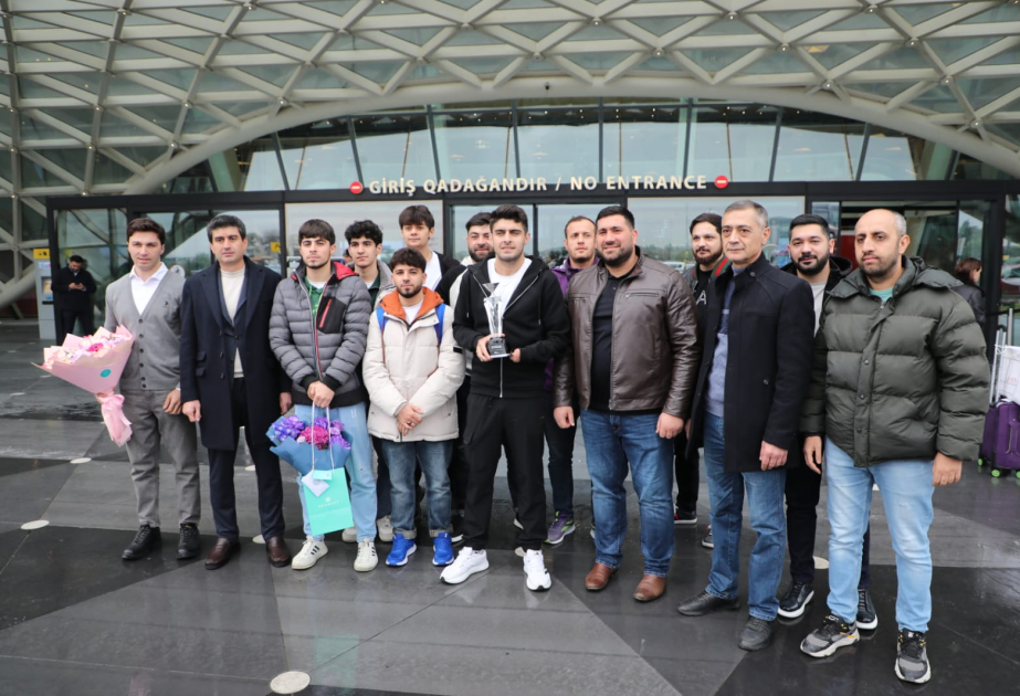 Dünyanın ən yaxşı parataekvondoçusu Vətənə qayıdıb
