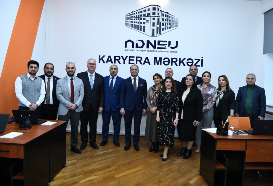 ADNSU-da Karyera Mərkəzi açılıb
