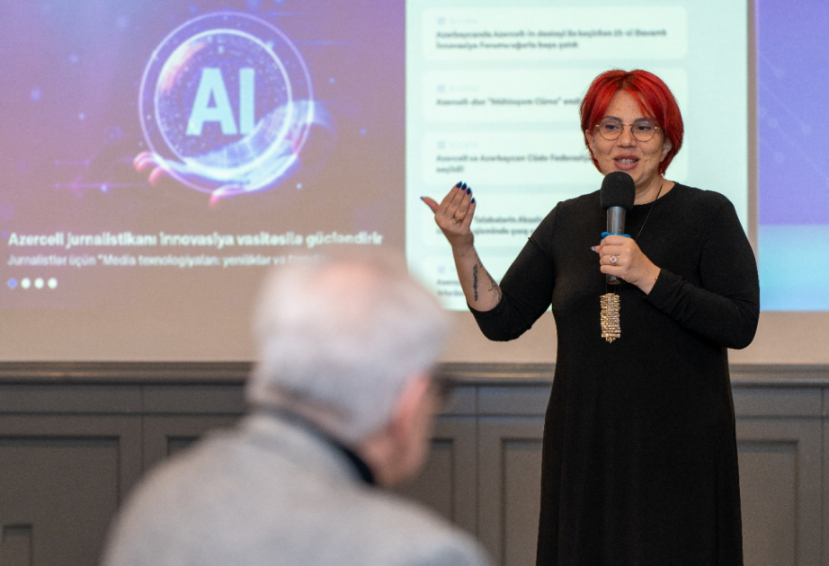 ®  Azercell organized training for journalists about innovations and trends in media technologies