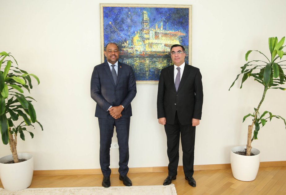 Deputy Minister of Youth and Sports of Angola visits BHOS