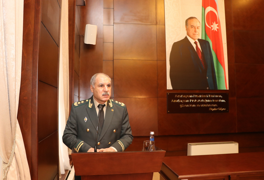 Hərbi Prokurorluqda Ulu Öndər Heydər Əliyevin vəfatının 21-ci ildönümü ilə bağlı anım mərasimi keçirilib