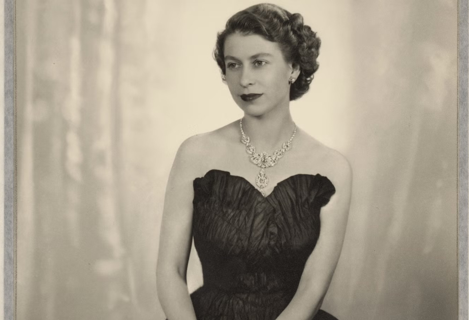 'Iconic' images of Royal Family to go on show in Edinburgh