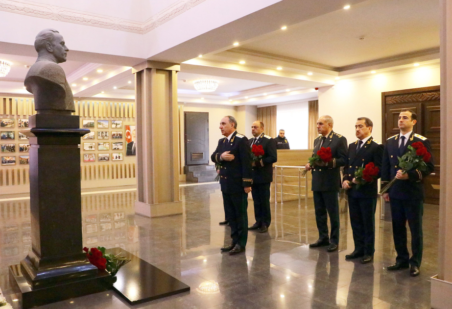 Baş Prokurorluqda Ümummilli Lider Heydər Əliyevin anım gününə həsr olunan tədbir keçirilib