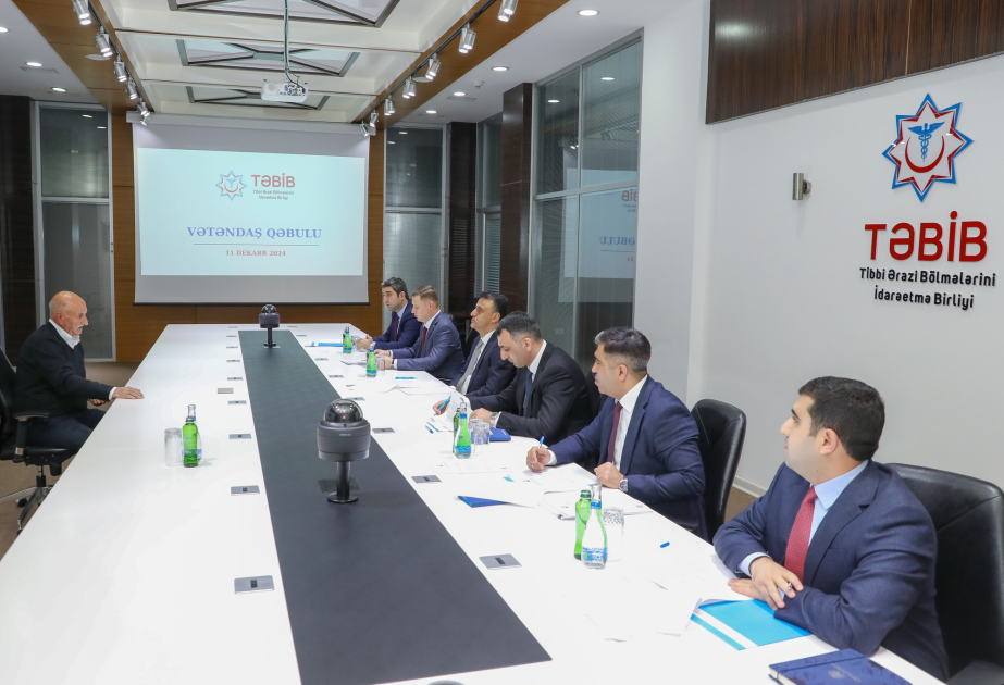 Vətəndaşların müayinə və müalicə ilə bağlı müraciətləri dinlənilib