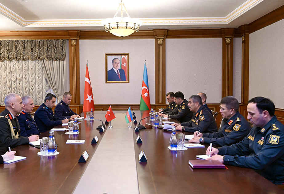 Azerbaijan, Türkiye discuss military cooperation VIDEO