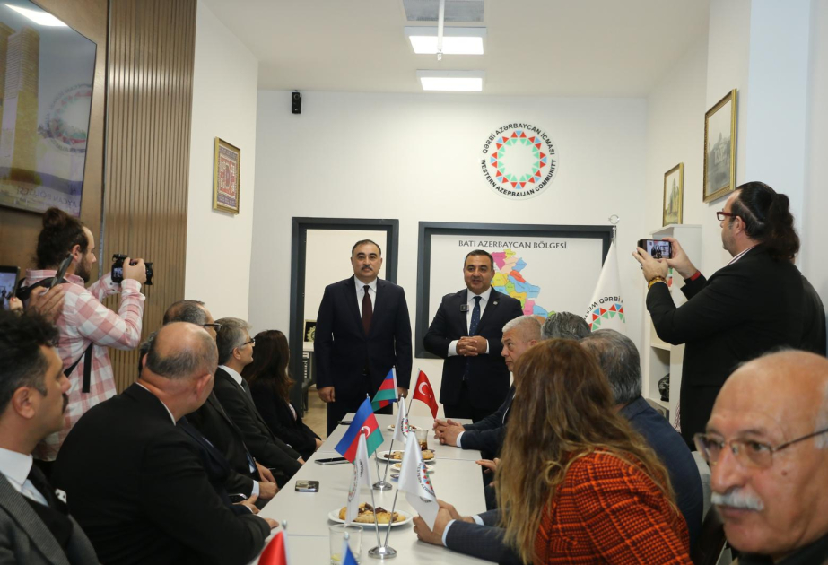 В братской Турции открылся первый зарубежный офис Общины Западного Азербайджана
