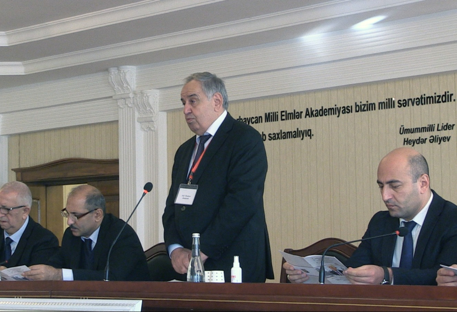 Gəncədə “Fizikanın aktual problemləri” mövzusunda beynəlxalq elmi konfrans keçirilir