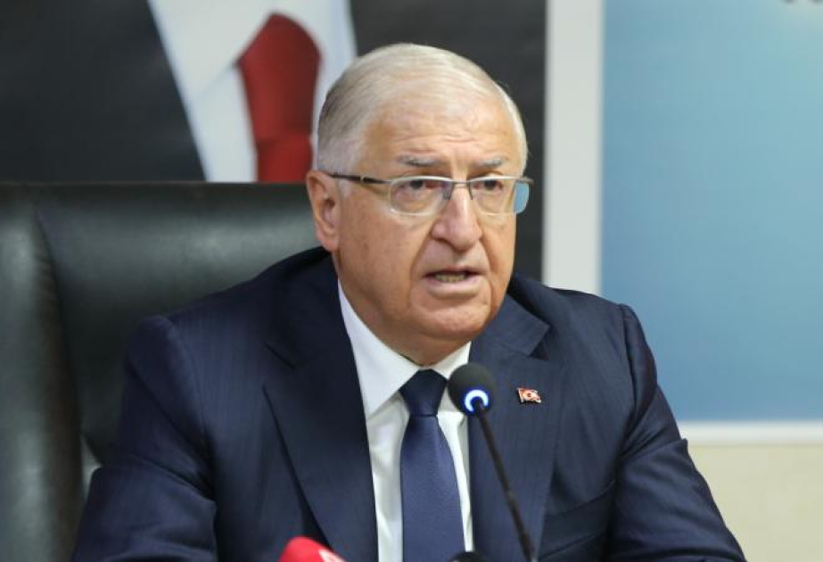 Министр обороны Турции: На данном этапе нет предпосылок думать, что российские военные покинут Сирию