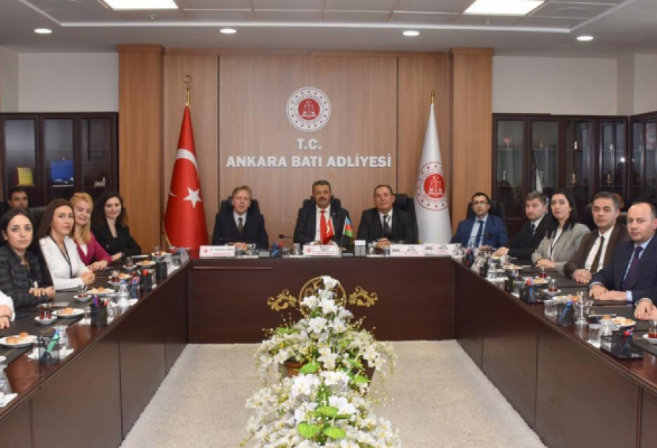 Hakimliyə namizədlər Türkiyəyə səfər edib, təlimlərə qatılıblar