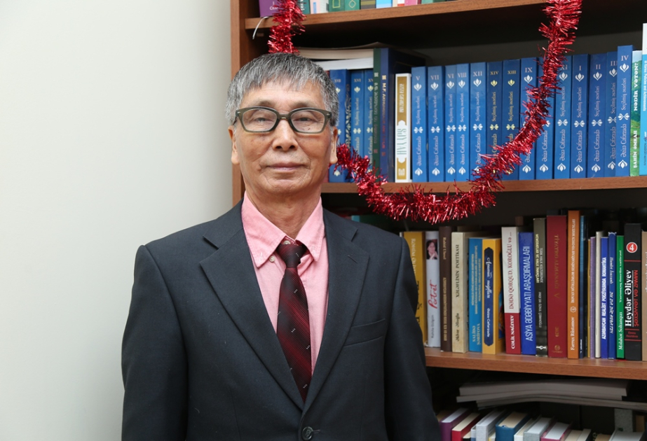 Professor: Bakıda keçirilən konfrans Vyetnam ilə Azərbaycan arasında ədəbi əlaqələrin inkişafında mühüm rol oynayacaq
