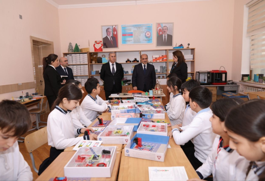 Nazir müavini Hacıqabul məktəblərində yaradılmış şəraitlə tanış olub