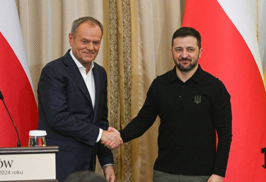 Donald Tusk: Dünya Ukraynanın mümkün məğlubiyyəti ilə bağlı spekulyasiya etməməlidir
