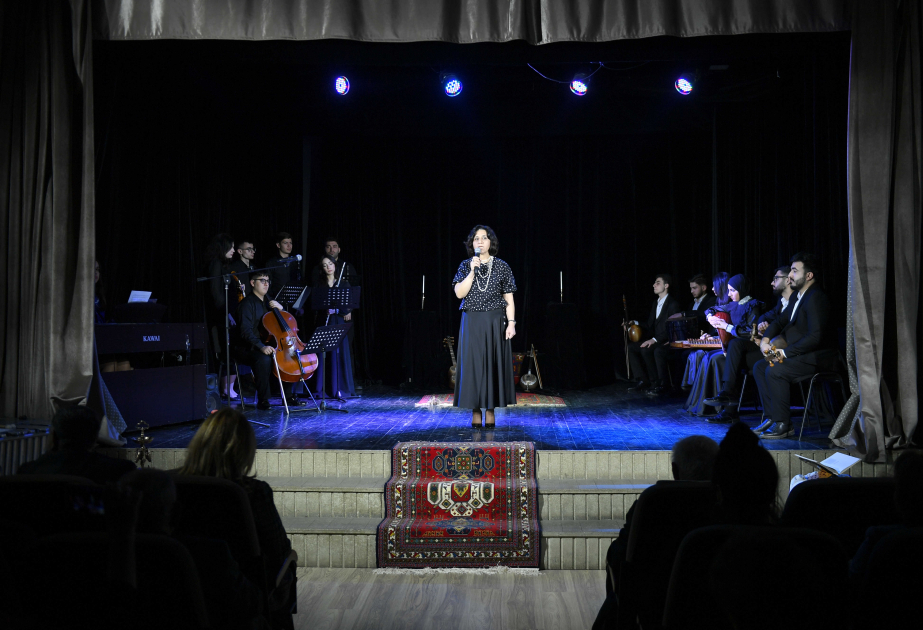 Məhəmməd Füzulinin 530 illik yubileyinə həsr olunmuş bədii musiqili gecə keçirilib