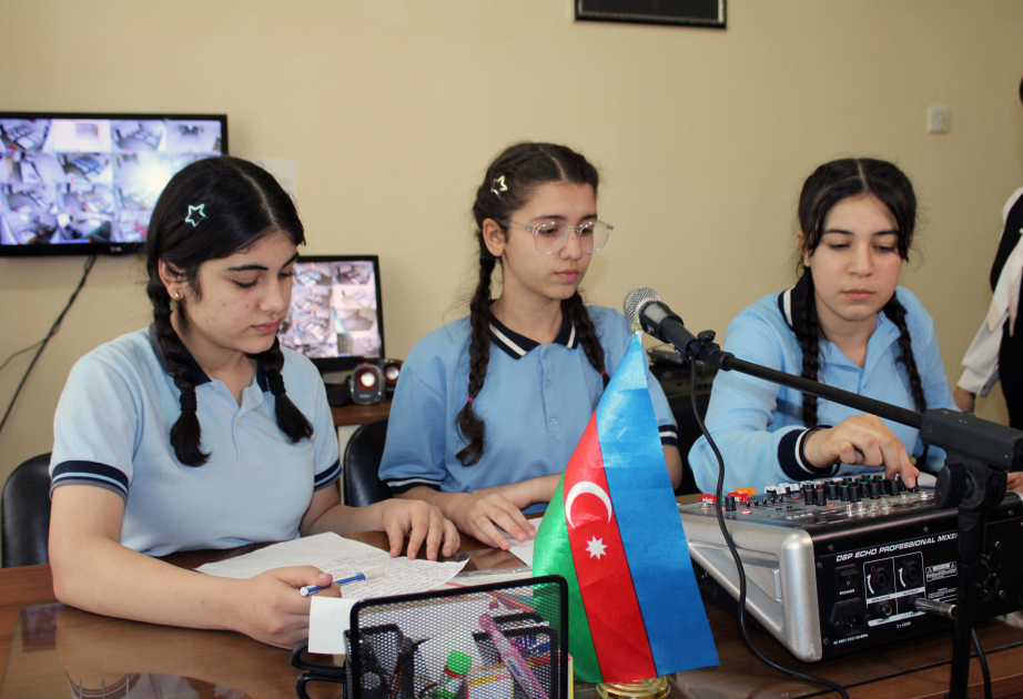 Lənkəran məktəblilərinin ilk radiosu  FOTO VİDEO