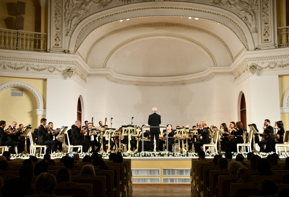 Filarmoniyada “Xoş ovqatlı mahnılar” adlı müəllif konserti keçirilib