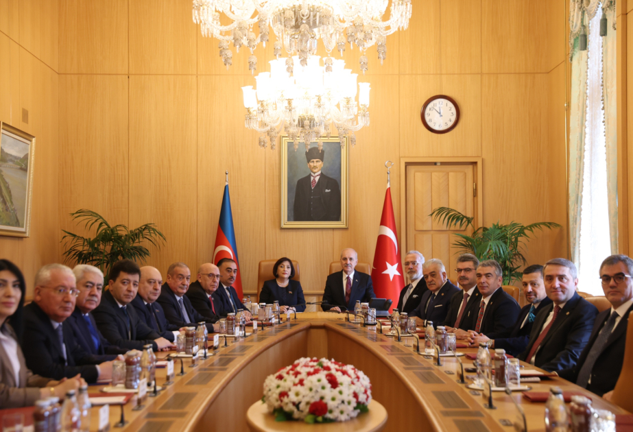 Azərbaycan və Türkiyə parlamentləri arasında əlaqələr müzakirə olunub