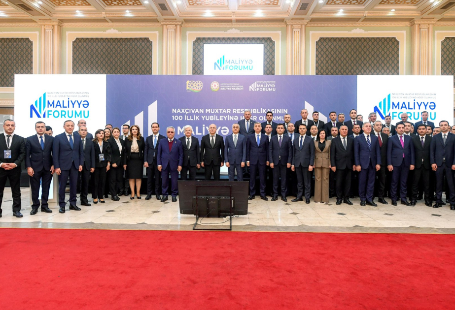 Naxçıvan Muxtar Respublikasının 100 illik yubileyinə həsr olunmuş maliyyə forumu keçirilib - YENİLƏNİB