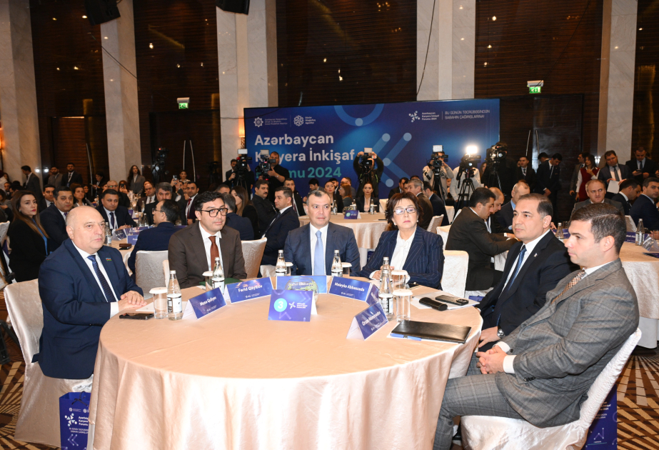 Dördüncü Azərbaycan Karyera İnkişaf Forumu keçirilib - YENİLƏNİB