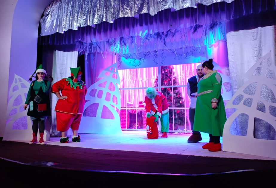 Gəncə Dövlət Kukla Teatrı uşaqlar üçün iki yeni tamaşa təqdim edəcək