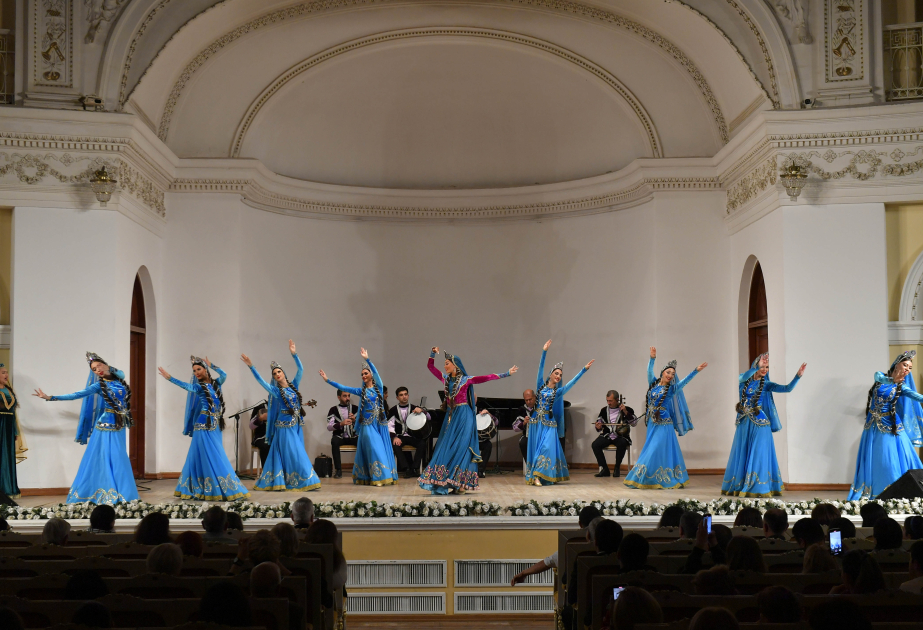 Görkəmli xoreoqraf Əminə Dilbazinin 105 illik yubileyinə həsr olunmuş konsert keçirilib