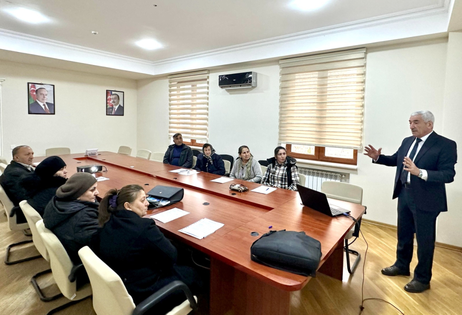 В рамках проекта AFAQ в Агсуинском, Шекинском и Тертерском районах оказана поддержка женщинам-фермерам