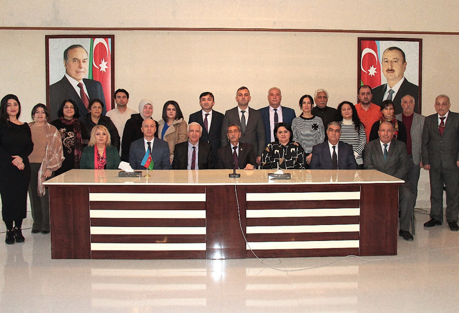Lənkəranda bölgə teatrlarının fəaliyyəti müzakirə olunub