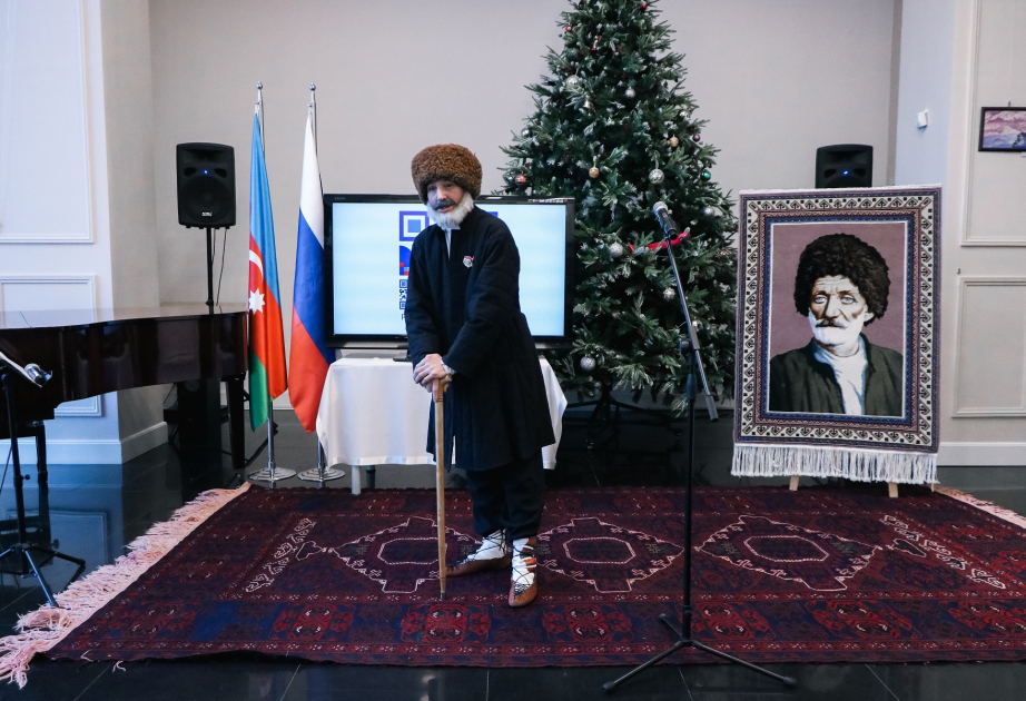 В Русском доме в Баку прошел вечер в честь поэта Сулеймана Стальского