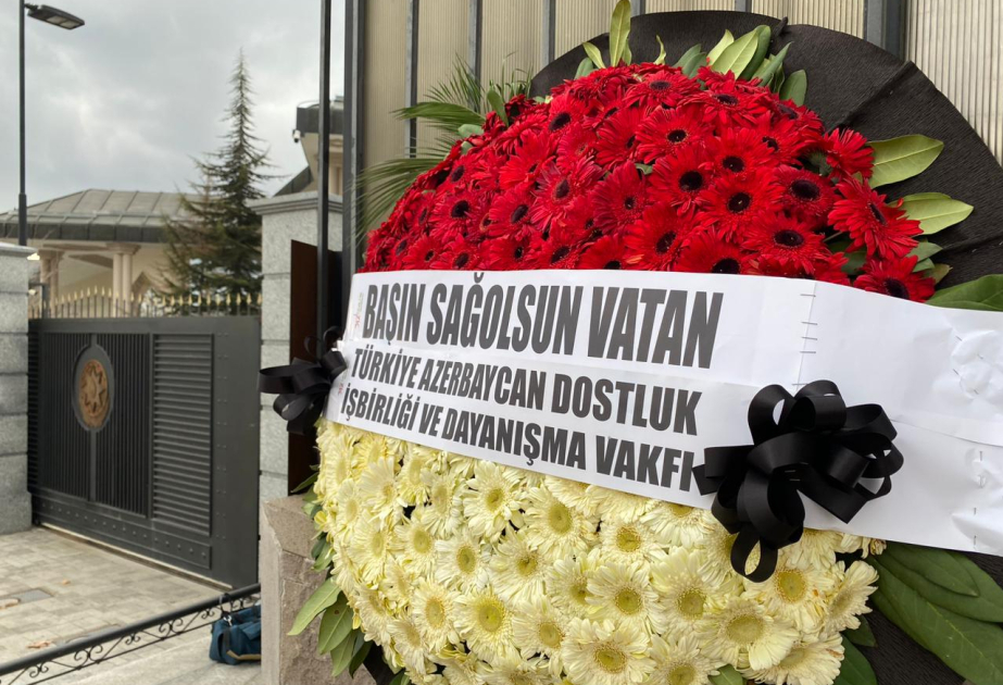 Türkiyədə Aktau yaxınlığında baş vermiş təyyarə qəzasında həlak olanların xatirəsi anılır