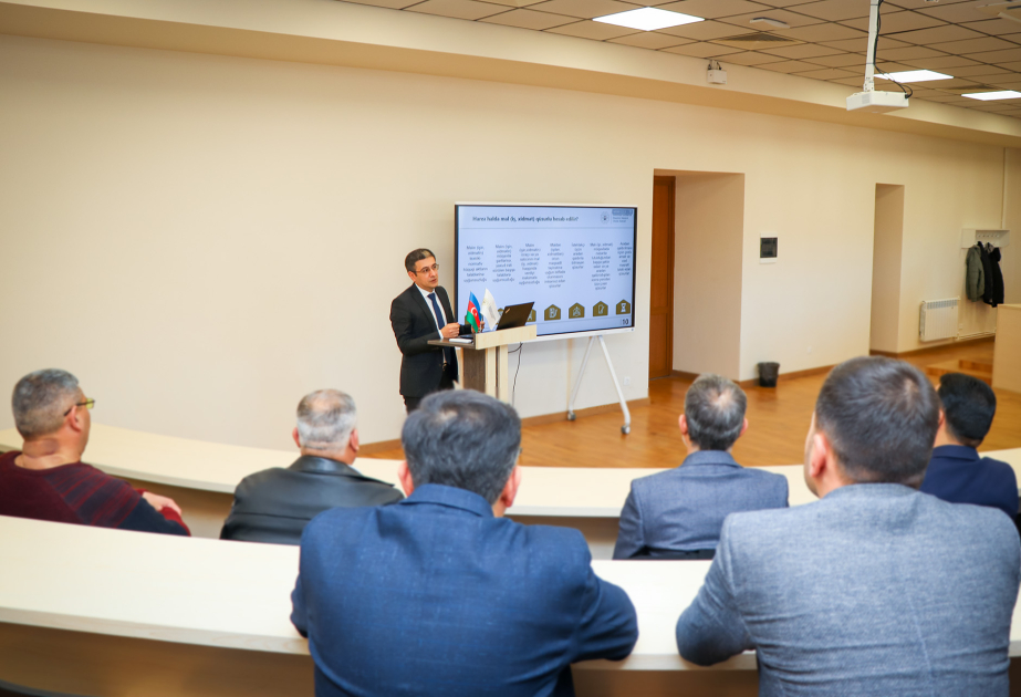 İstehlak bazarında fəaliyyət göstərən sahibkarlarla növbəti maarifləndirici görüş Xankəndidə keçirilib