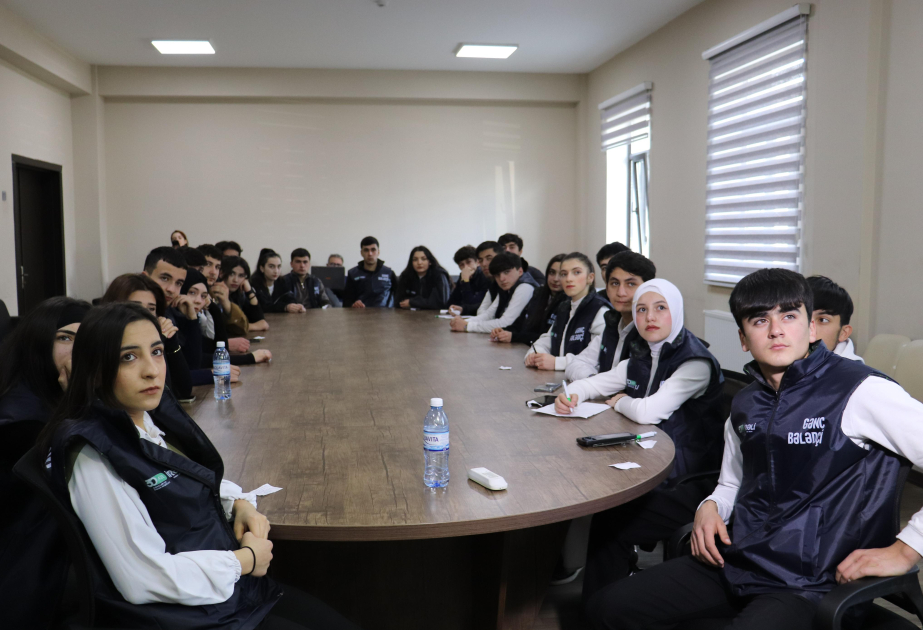 “Gənc Bələdçi” layihəsi yekunlaşıb