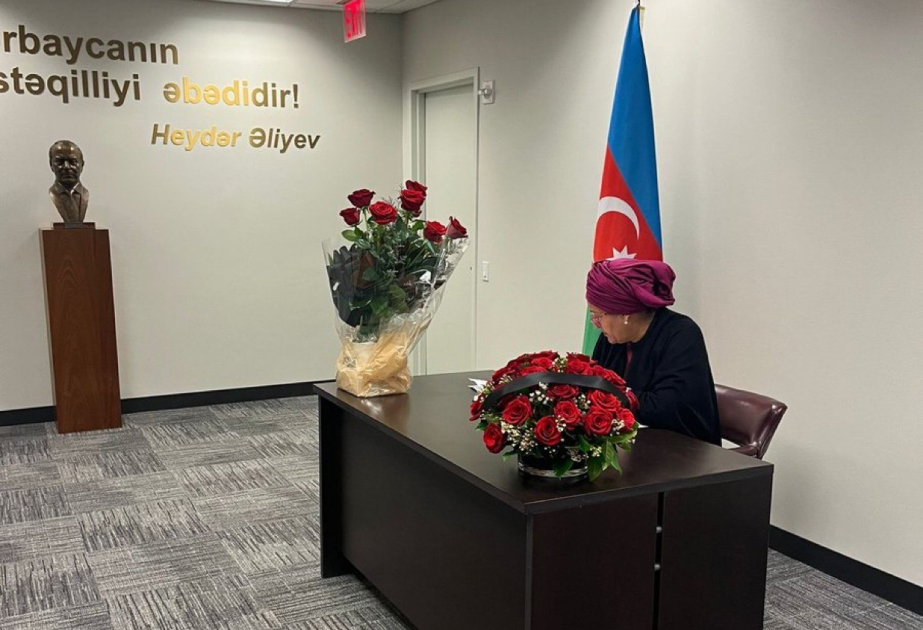 Azərbaycanın BMT yanında Daimi Nümayəndəliyində başsağlığı kitabı açılıb