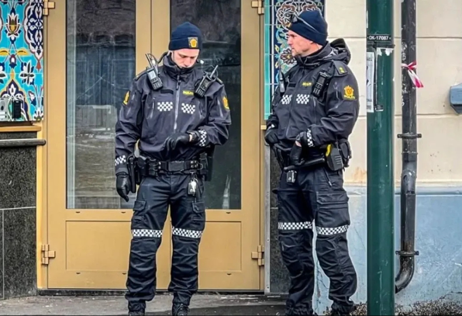 Norveçdə silahlı şəxsə qarşı əməliyyat keçirilib, polis əməkdaşı ölüb