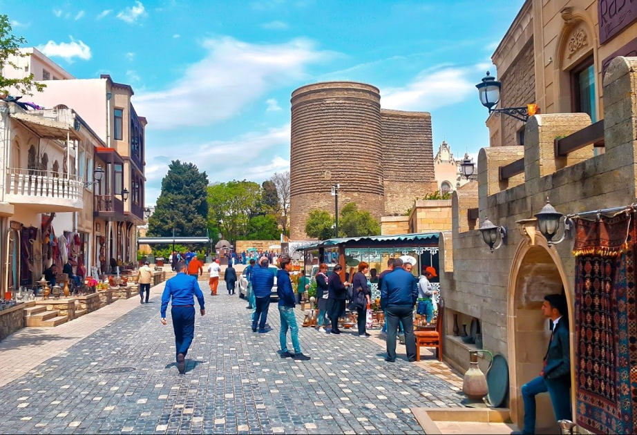 Bu il Azərbaycana səfər edən əcnəbilərin sayı artıb