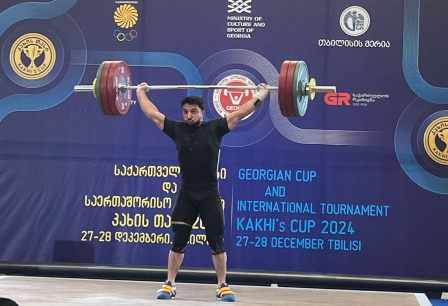 Azerbaijani weightlifter wins gold at Georgian tournament