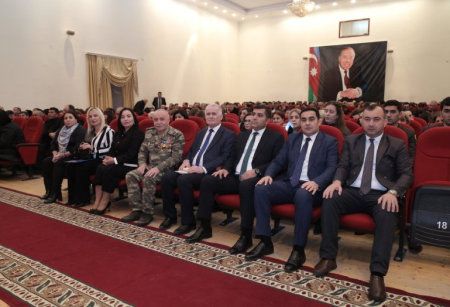 Hacıqabulda Dünya Azərbaycanlılarının Həmrəyliyi Günü ilə bağlı tədbir keçirilib