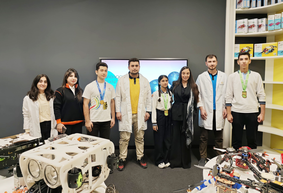 Leyla Aliyeva besucht STEAM-Innovationszentrum