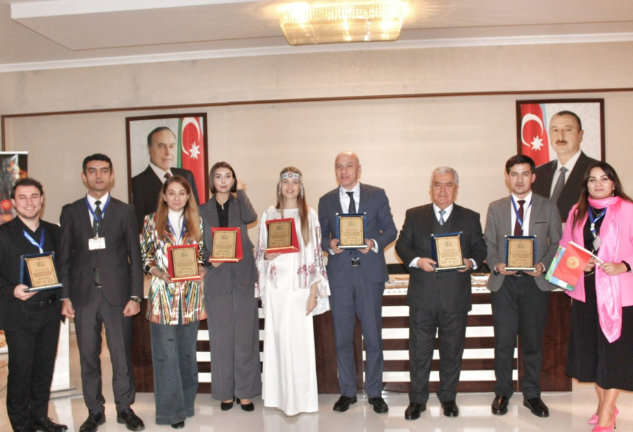 Lənkəranda Türk dünyası gənc yazarlarının toplantısı keçirilib