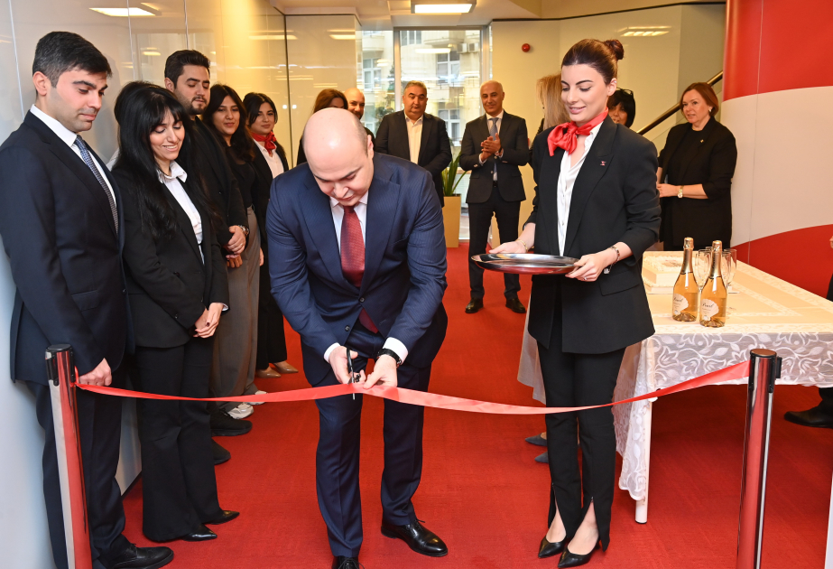 ®  “Xalq Bank” yenilənmiş “Fərdi bankçılıq ofisi”ni istifadəyə verib