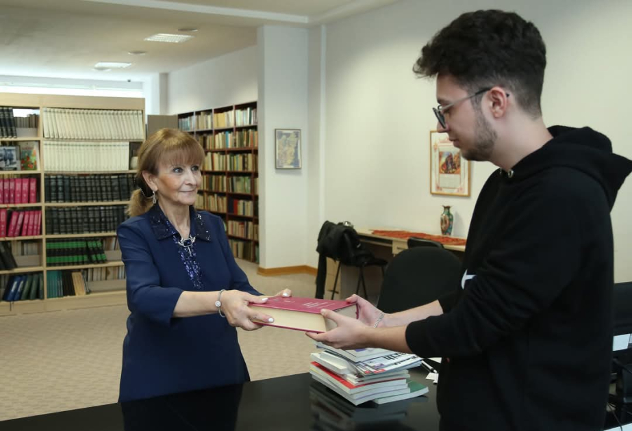 Mərkəzi Elmi Kitabxana ötən il oxuculara xidmət işini təkmilləşdirib
