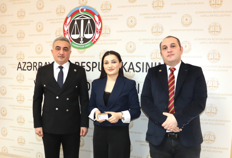 İşə yeni qəbul edilən vəkil köməkçiləri ilə görüş olub