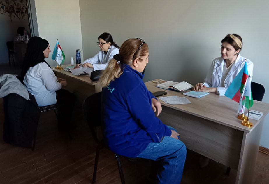 В Зангиланском районе организованы выездные медосмотры населения