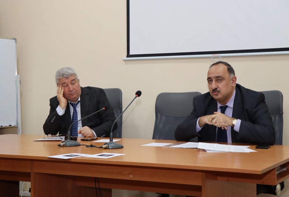 Tarix və Etnologiya İnstitutunda 20 Yanvar faciəsi ilə bağlı dəyirmi masa keçirilib