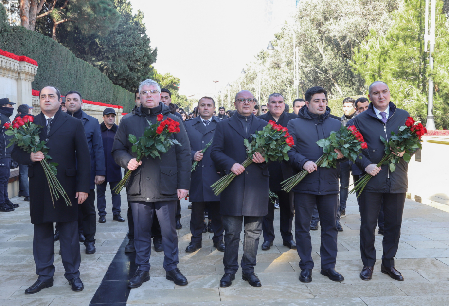 ANAMA nümayəndələri Şəhidlər xiyabanını ziyarət ediblər