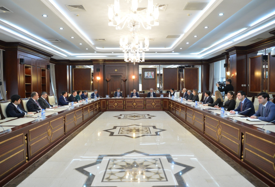 Milli Məclisin Əmək və sosial siyasət komitəsinin cari ilin yaz sessiyasında ilk iclası olub
