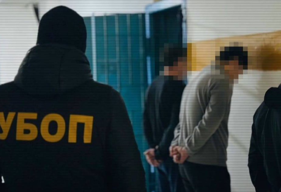 Силовики Казахстана провели масштабную спецоперацию против преступных группировок