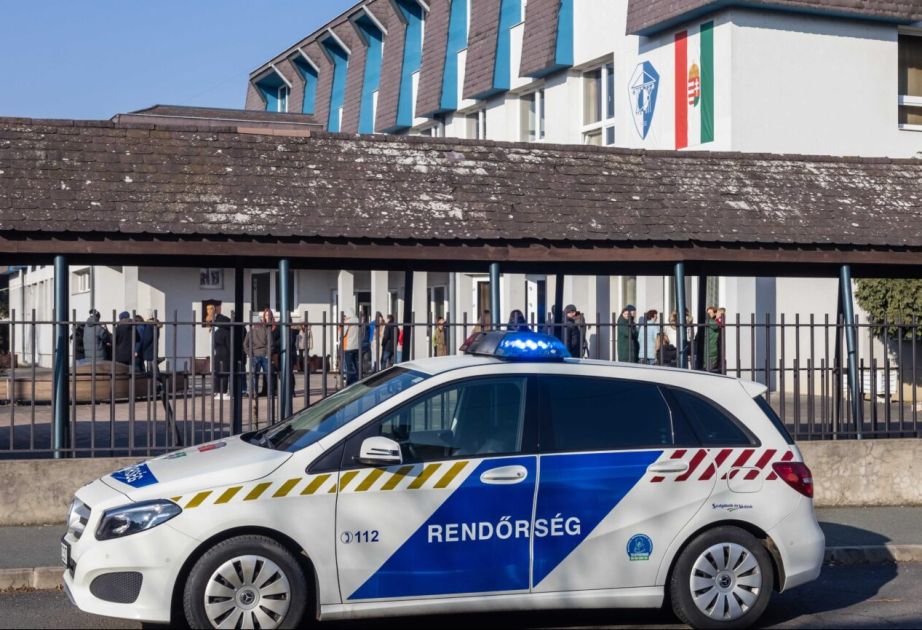 Угрозы взрыва в венгерских школах