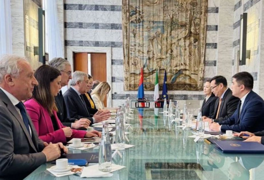 Mongolia, Italy sign agreement on aviation relations