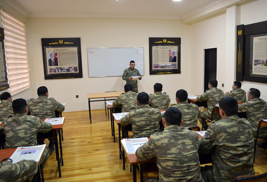 Müdafiə Nazirliyi: Hərbi vəzifəlilərlə keçirilən təlim toplanışı davam edir VİDEO