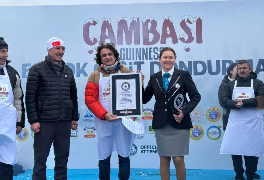 1301 вид мороженого: в турецком Орду установлен новый рекорд Гиннеса