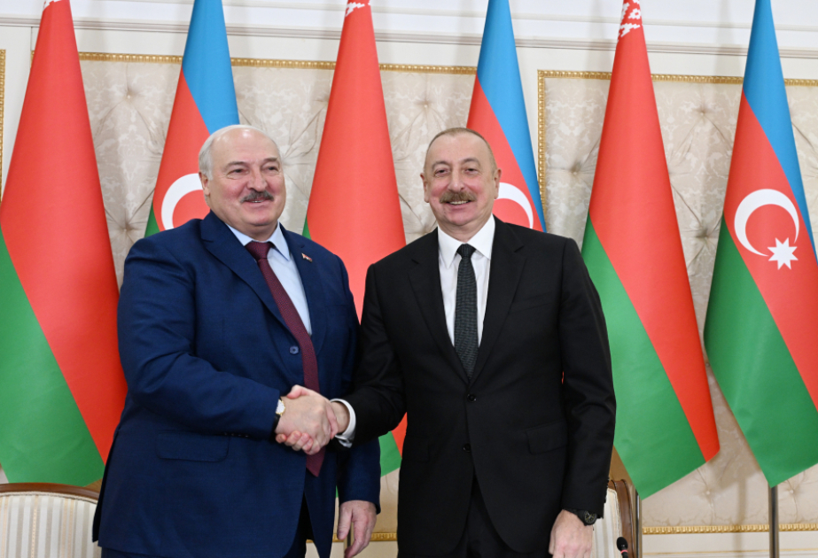 El Presidente de Azerbaiyán llamó a su par de Bielorrusia